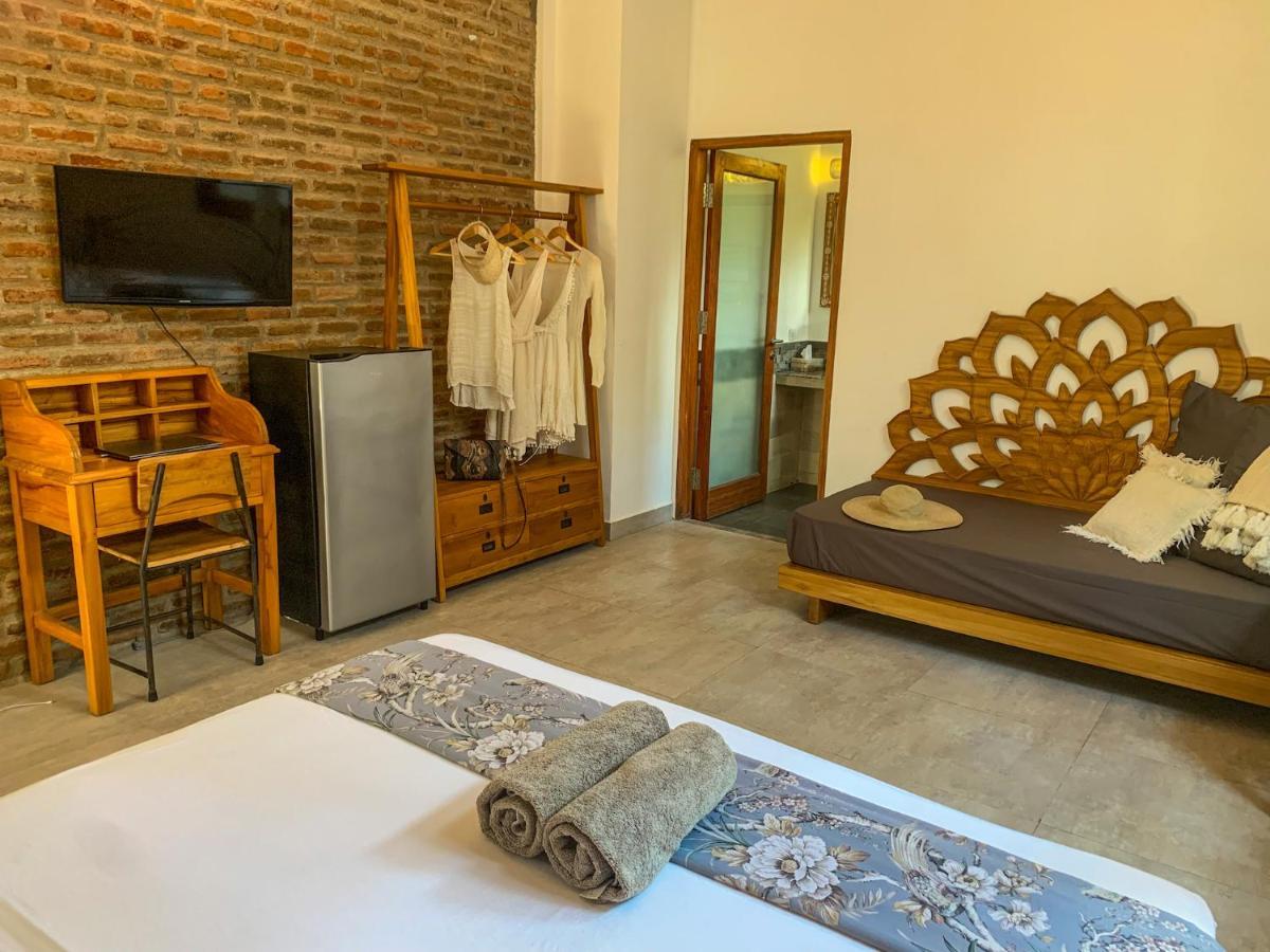 Soraya Yoga Wellness Center Ξενοδοχείο Τζίλι Τραγουανγκάν Εξωτερικό φωτογραφία