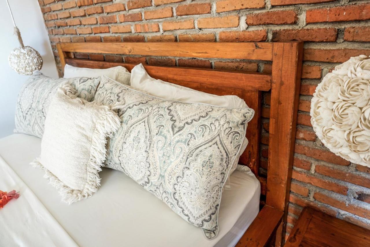 Soraya Yoga Wellness Center Ξενοδοχείο Τζίλι Τραγουανγκάν Εξωτερικό φωτογραφία