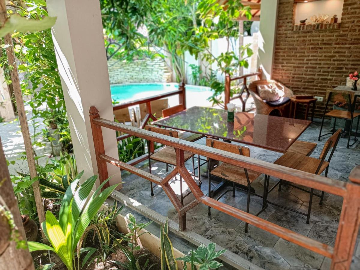 Soraya Yoga Wellness Center Ξενοδοχείο Τζίλι Τραγουανγκάν Εξωτερικό φωτογραφία