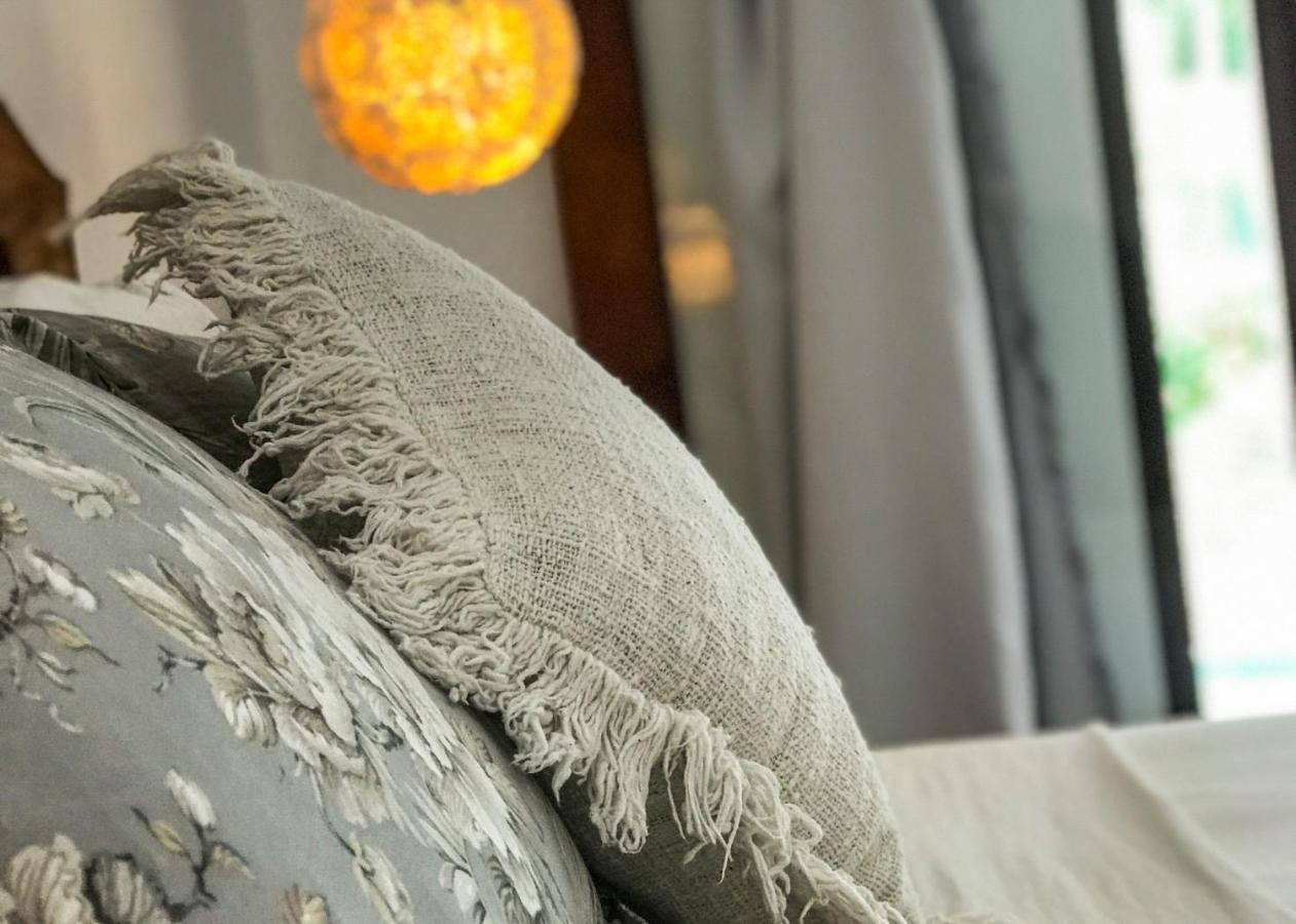 Soraya Yoga Wellness Center Ξενοδοχείο Τζίλι Τραγουανγκάν Εξωτερικό φωτογραφία