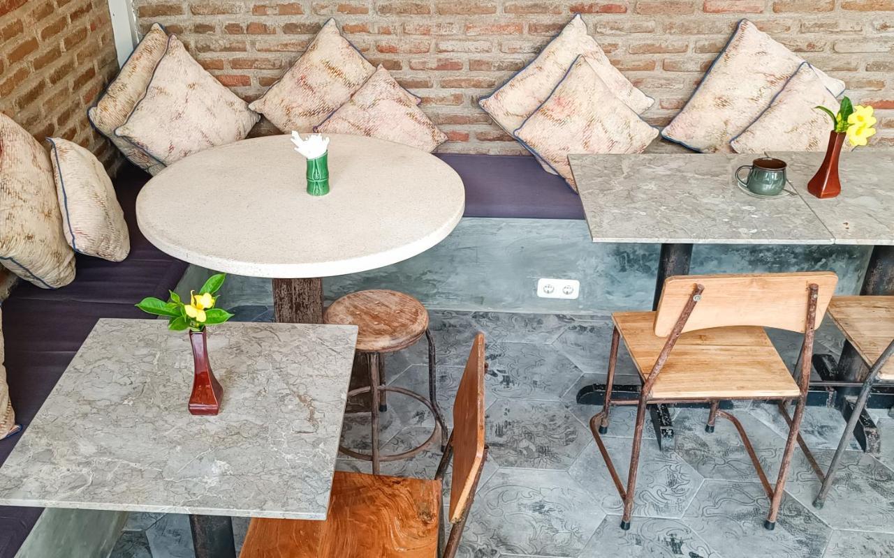 Soraya Yoga Wellness Center Ξενοδοχείο Τζίλι Τραγουανγκάν Εξωτερικό φωτογραφία