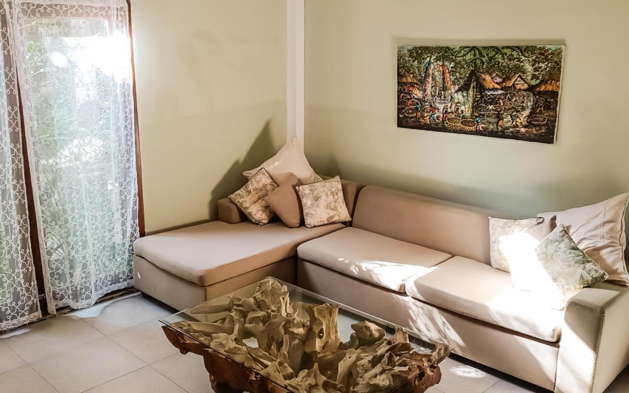 Soraya Yoga Wellness Center Ξενοδοχείο Τζίλι Τραγουανγκάν Εξωτερικό φωτογραφία