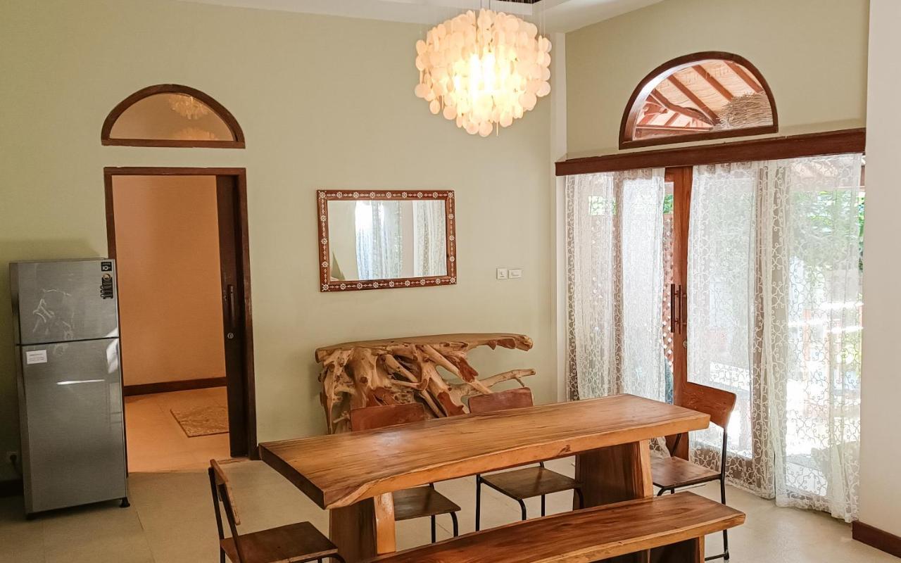Soraya Yoga Wellness Center Ξενοδοχείο Τζίλι Τραγουανγκάν Εξωτερικό φωτογραφία
