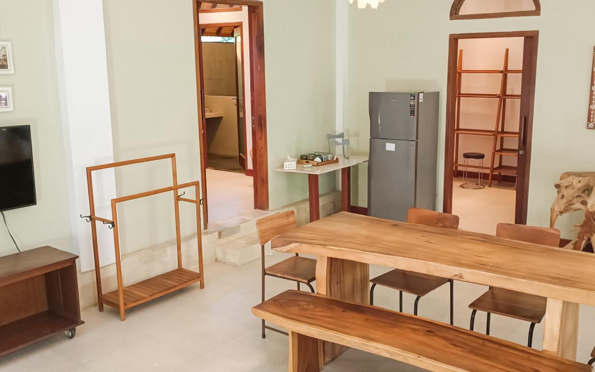 Soraya Yoga Wellness Center Ξενοδοχείο Τζίλι Τραγουανγκάν Δωμάτιο φωτογραφία